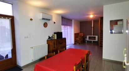 Maison 4 pièces de 80 m² à Saint-Martin-de-la-Cluze (38650)