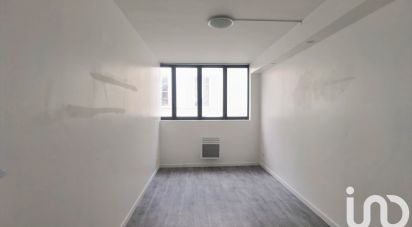 Appartement 2 pièces de 33 m² à Paris (75020)