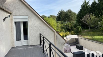 House 8 rooms of 200 m² in Morsang-sur-Seine (91250)