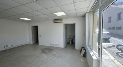 Commercial walls of 85 m² in Alès (30100)