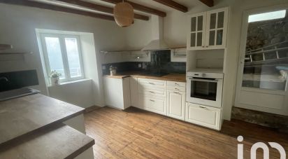 Maison 3 pièces de 68 m² à Satillieu (07290)