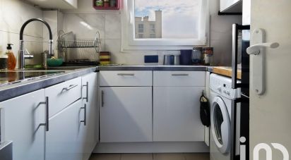 Appartement 3 pièces de 51 m² à Montreuil (93100)