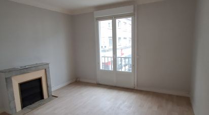 Appartement 4 pièces de 90 m² à Lorient (56100)