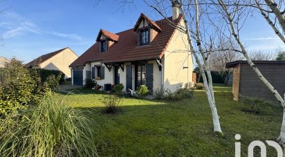 Maison traditionnelle 6 pièces de 130 m² à Sandillon (45640)