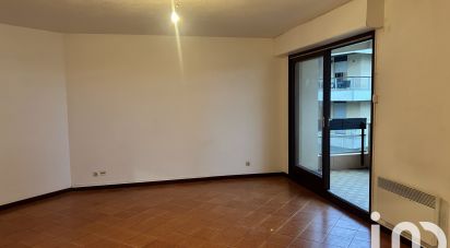 Appartement 2 pièces de 52 m² à Saint-Raphaël (83700)