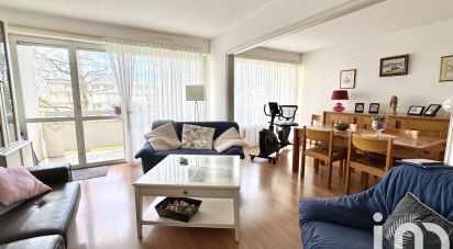 Apartment 4 rooms of 81 m² in Évry (91000)