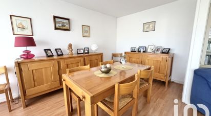 Apartment 4 rooms of 81 m² in Évry (91000)