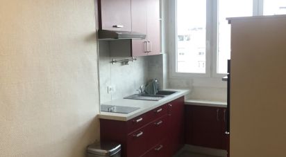 Appartement 2 pièces de 45 m² à Saint-Étienne (42100)