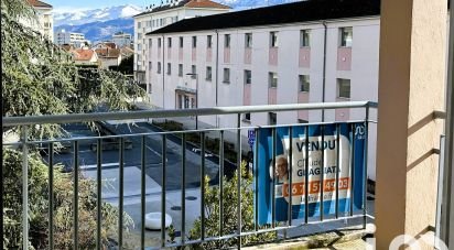 Appartement 4 pièces de 68 m² à Grenoble (38100)