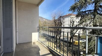 Appartement 4 pièces de 68 m² à Grenoble (38100)