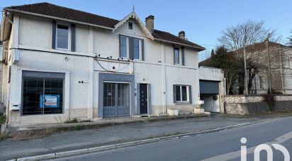 Maison de village 7 pièces de 178 m² à Dausse (47140)