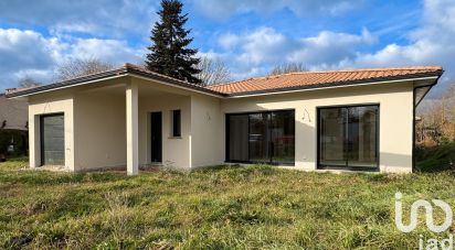 Maison traditionnelle 5 pièces de 130 m² à Saint-Aubin-de-Médoc (33160)