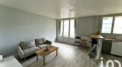 Appartement 2 pièces de 49 m² à Chilly-Mazarin (91380)