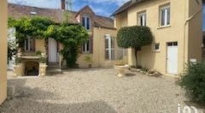 House 5 rooms of 140 m² in Saint-Martin-du-Tertre (89100)