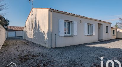 Maison 6 pièces de 110 m² à Surgères (17700)