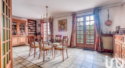 Maison 7 pièces de 139 m² à Livry-Gargan (93190)