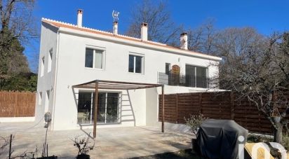 Maison traditionnelle 5 pièces de 180 m² à Aix-en-Provence (13290)