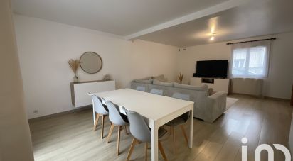 Maison 5 pièces de 140 m² à Vert-Saint-Denis (77240)