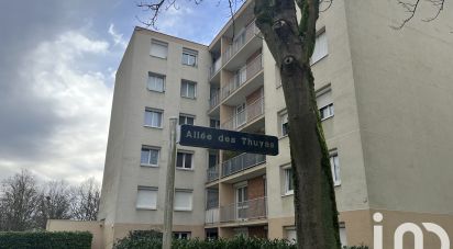 Apartment 4 rooms of 91 m² in Montigny-le-Bretonneux (78180)