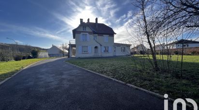 Traditional house 11 rooms of 230 m² in Marquéglise (60490)