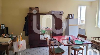 Studio 1 room of 34 m² in Montluçon (03100)