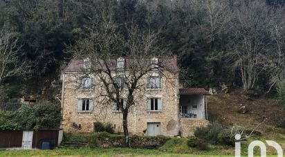 House 6 rooms of 170 m² in Sarlat-la-Canéda (24200)