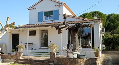 Traditional house 5 rooms of 130 m² in Puget-sur-Argens (83480)