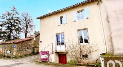 Maison de village 5 pièces de 85 m² à Saint-Lin (79420)