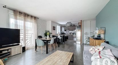 Apartment 3 rooms of 65 m² in Sainte-Geneviève-des-Bois (91700)