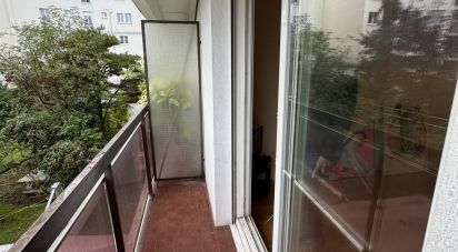 Appartement 2 pièces de 49 m² à Paris (75018)