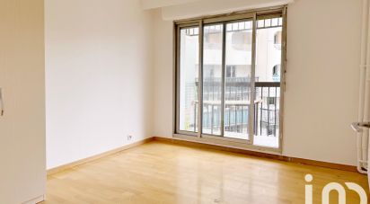 Appartement 3 pièces de 67 m² à Paris (75019)