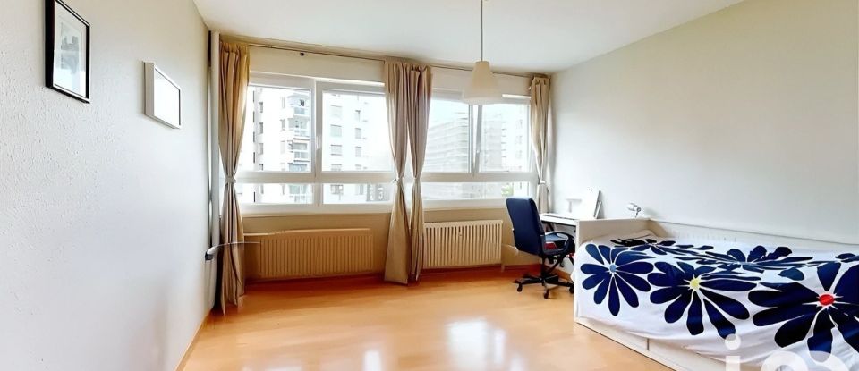 Apartment 4 rooms of 100 m² in Strasbourg (67000)