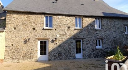 House 5 rooms of 128 m² in Saint-Georges-Montcocq (50000)