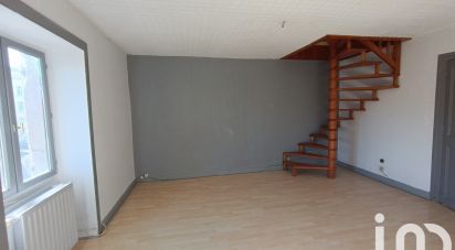 Duplex 4 rooms of 85 m² in Saint-Chamond (42400)