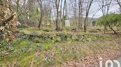 Land of 1,565 m² in Coaraze (06390)