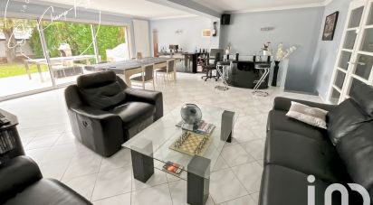 House 8 rooms of 151 m² in Tremblay-en-France (93290)