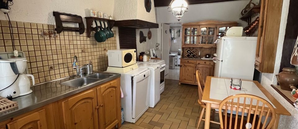 Traditional house 7 rooms of 212 m² in Savigny-sur-Braye (41360)