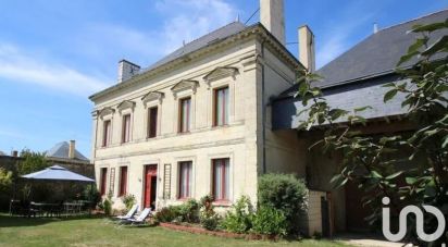 Domaine 11 pièces de 356 m² à Vaudelnay (49260)