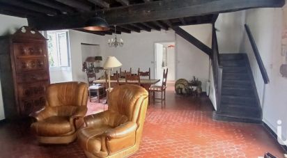 Traditional house 5 rooms of 118 m² in Herrère (64680)