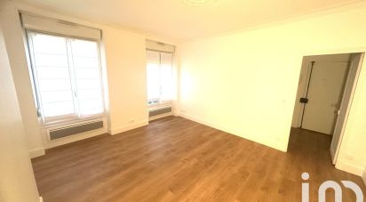 Appartement 1 pièce de 27 m² à Paris (75014)