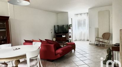 House 5 rooms of 95 m² in Morangis (91420)