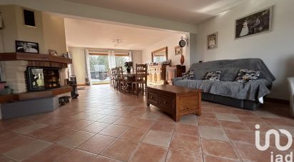 House 10 rooms of 270 m² in Saint-Philbert-du-Peuple (49160)