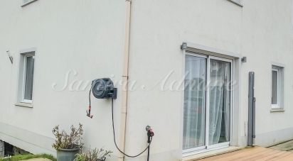 House 5 rooms of 90 m² in Beaumont-sur-Oise (95260)