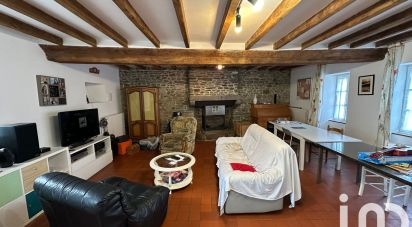 Traditional house 6 rooms of 207 m² in Mortain-Bocage (50140)