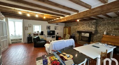 Traditional house 6 rooms of 207 m² in Mortain-Bocage (50140)