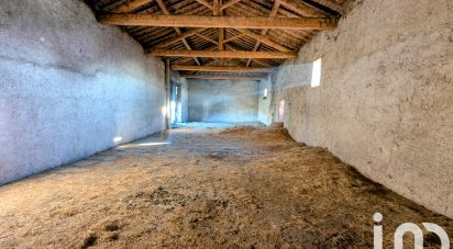 Ferme 8 pièces de 175 m² à Saint-Just-la-Pendue (42540)