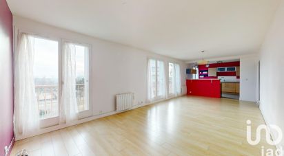 Appartement 5 pièces de 92 m² à Clermont-Ferrand (63100)