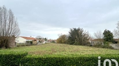 Terrain de 4 254 m² à La Barre-de-Monts (85550)