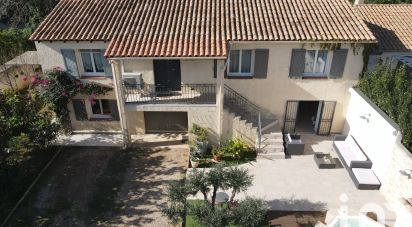 Maison traditionnelle 7 pièces de 145 m² à Maussane-les-Alpilles (13520)