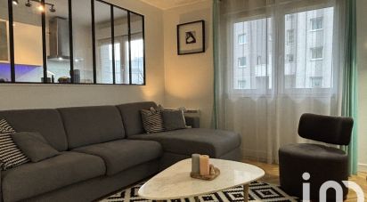 Apartment 3 rooms of 69 m² in Issy-les-Moulineaux (92130)